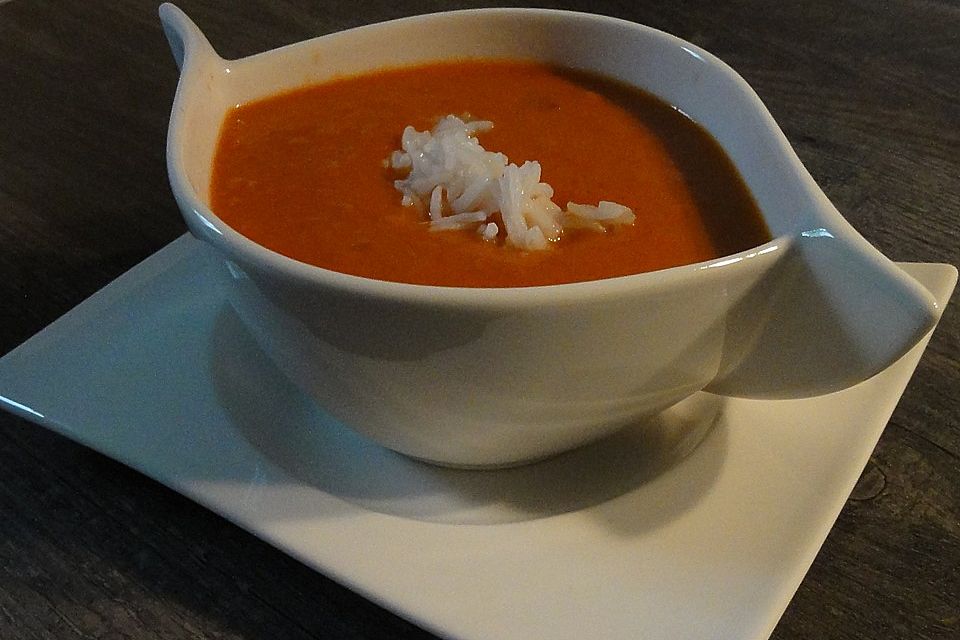 Tomaten - Kokosmilch - Suppe