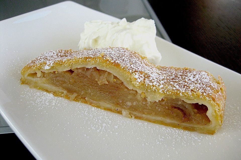 Apfelstrudel