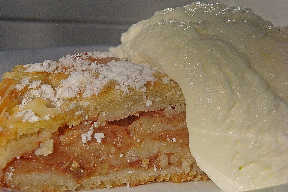 Apfelstrudel