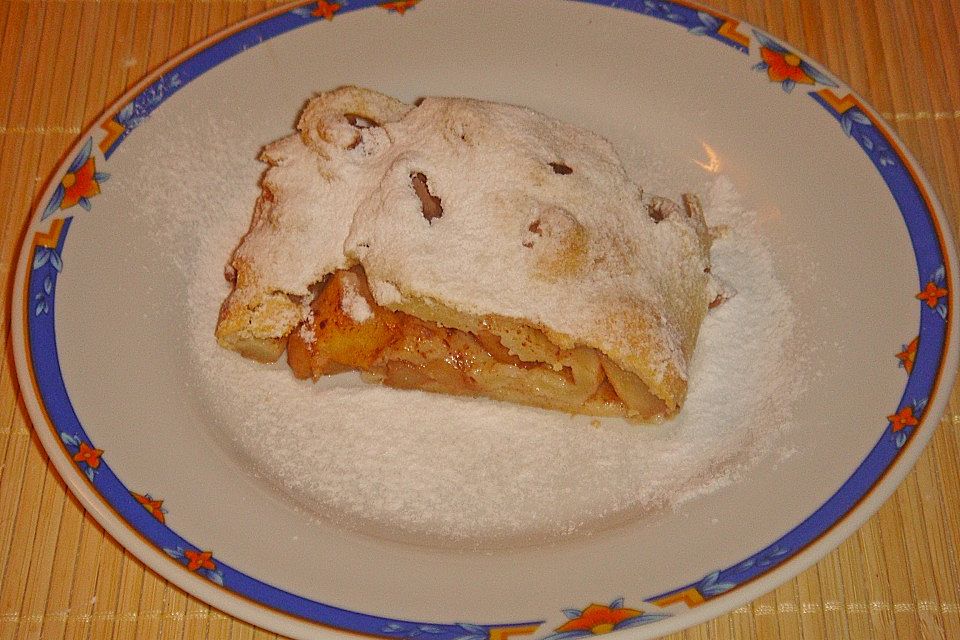 Apfelstrudel