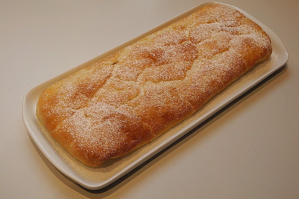 Apfelstrudel