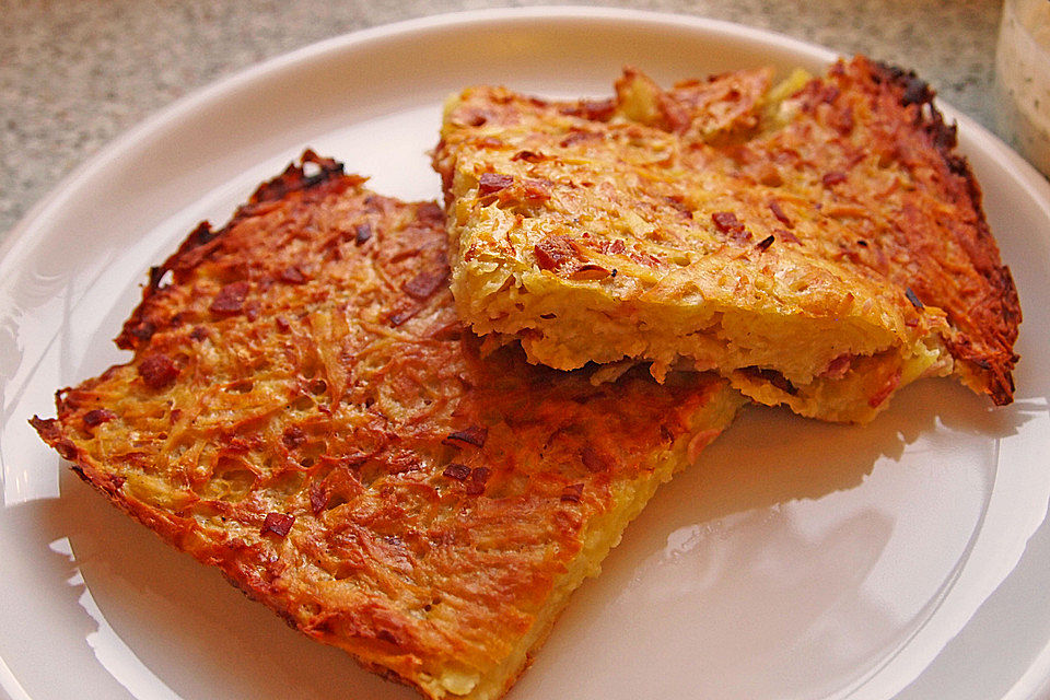 Blech-Reibekuchen mit Schinkenwürfeln