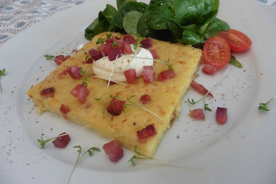 Blech-Reibekuchen mit Schinkenwürfeln