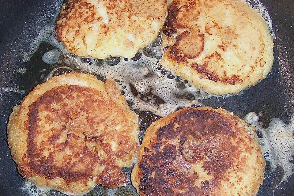 Arme Ritter mit Schneebällen