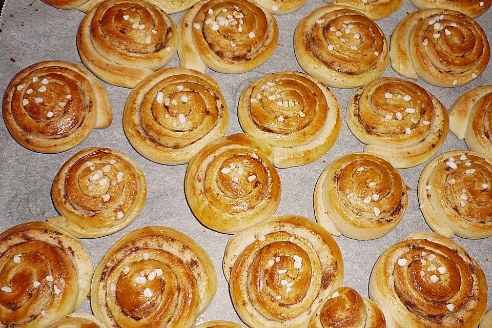 Kanelbullar (Zimtschnecken)