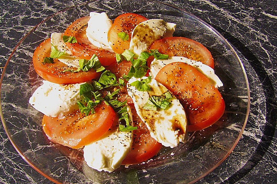 Tomaten mit Mozzarella