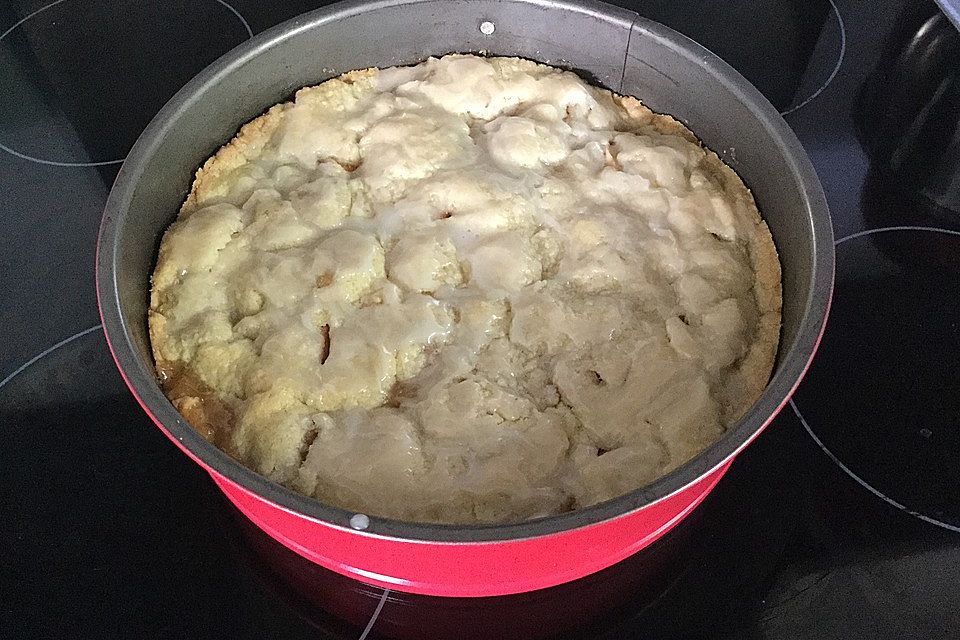 Gedeckter Apfelkuchen