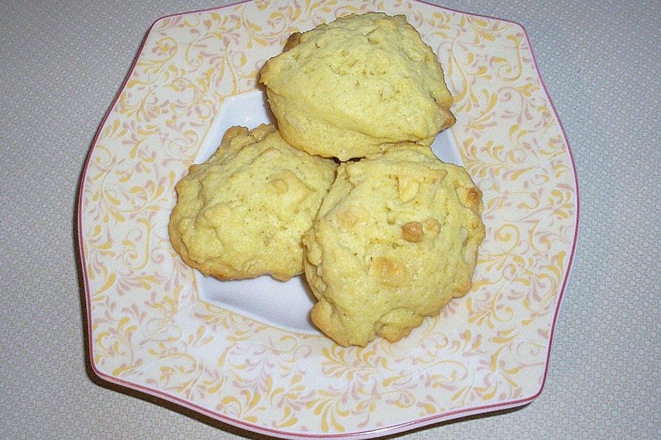 White Chocolate Chip Cookies