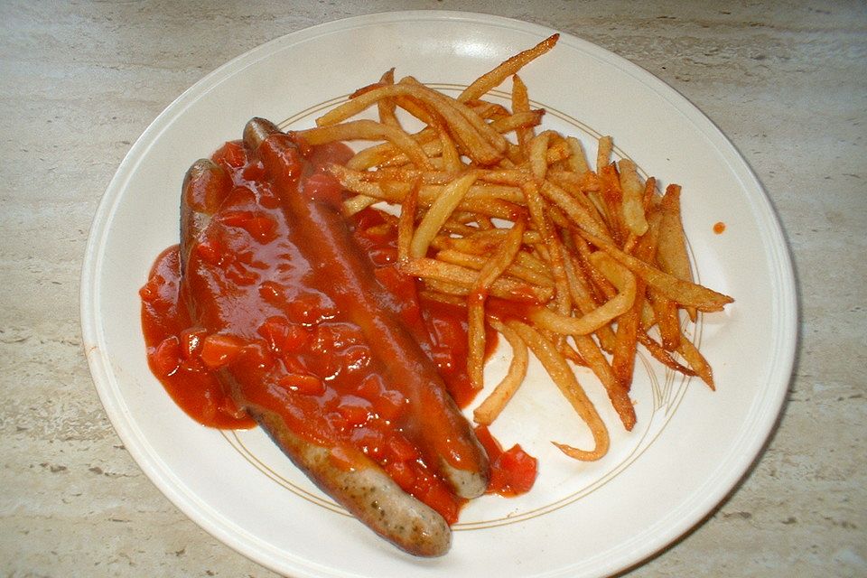 Currywurst mit Pommes frites