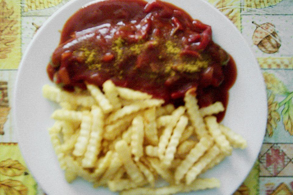 Currywurst mit Pommes frites