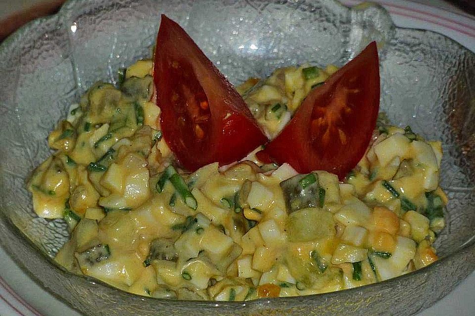 Eiersalat mit viel Grün