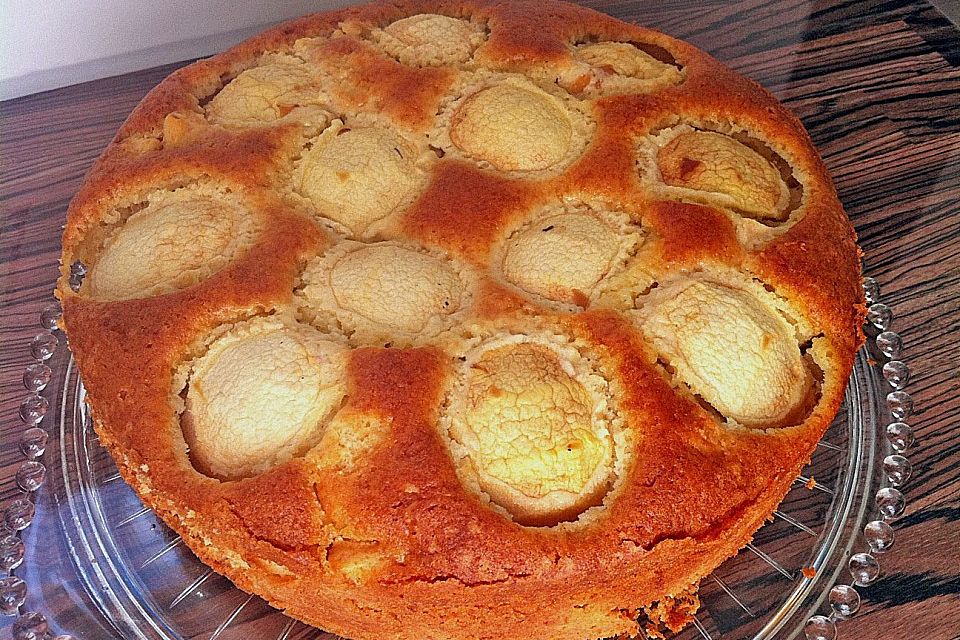 Saftiger Eierlikör - Apfel - Kuchen