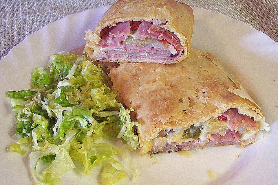 Pizzastrudel