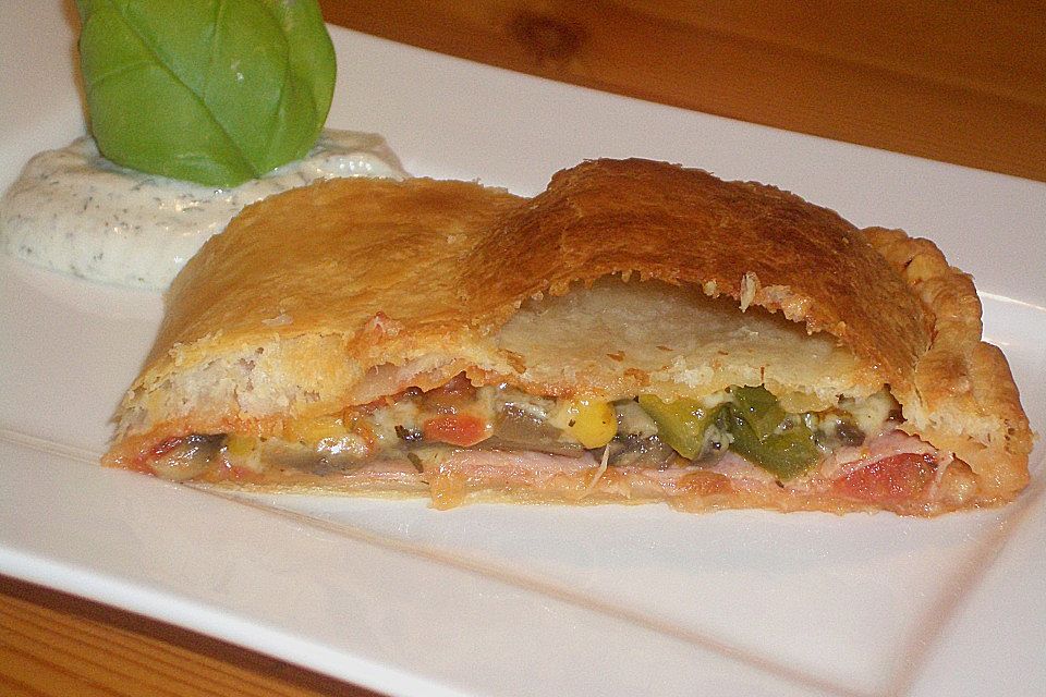 Pizzastrudel