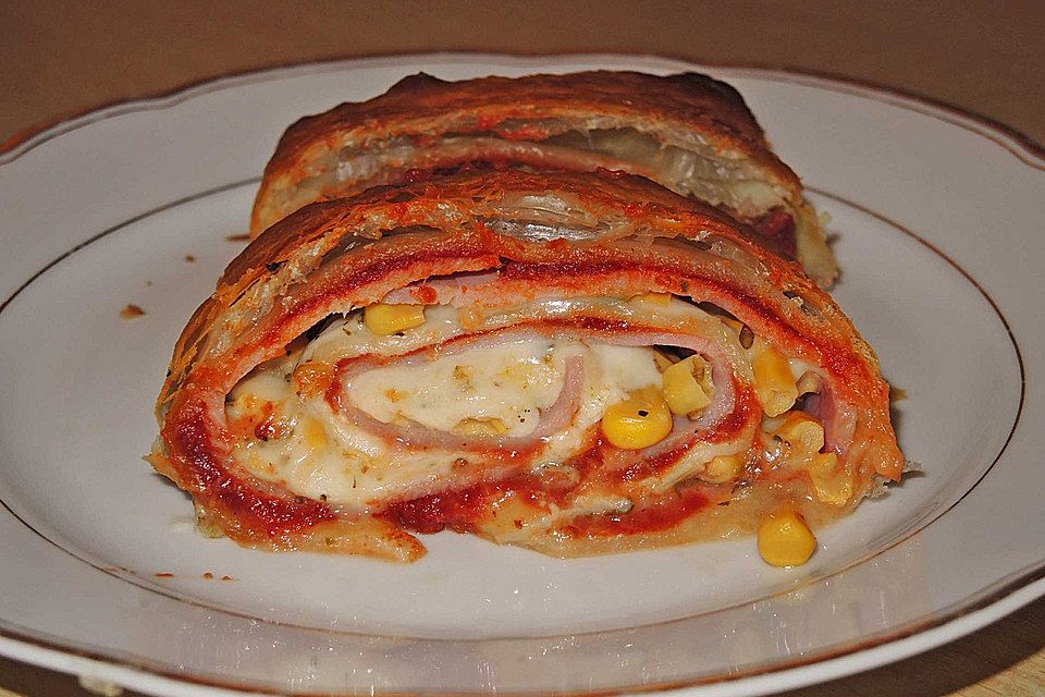 Pizzastrudel