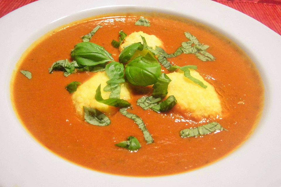 Geröstete Tomaten - Paprika - Suppe