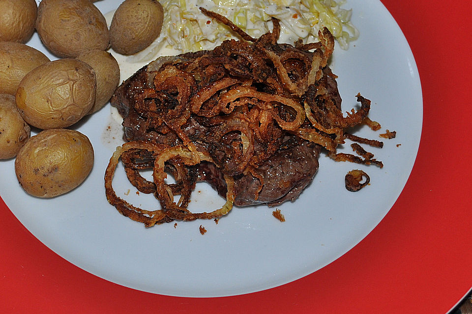 Gedünsteter Zwiebelrostbraten