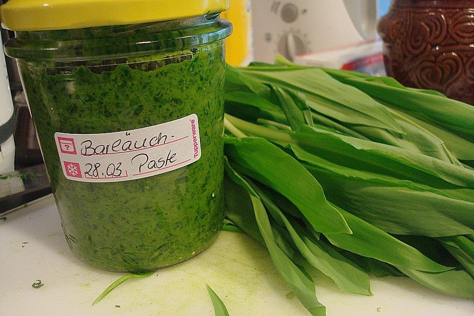 Bärlauch-Gewürzpaste