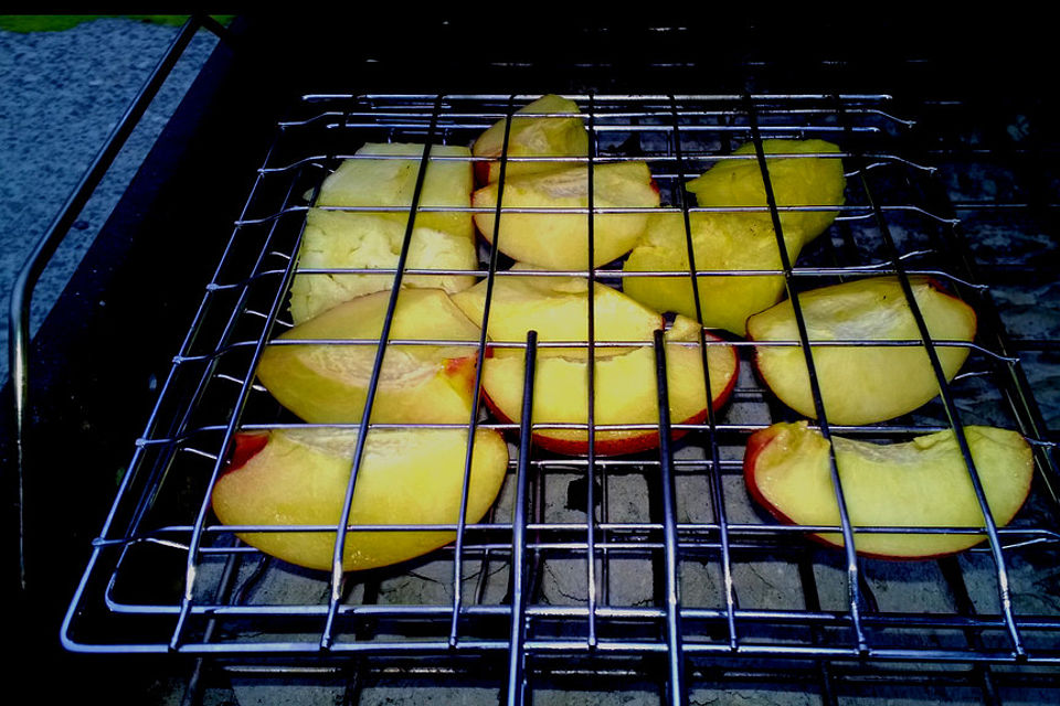 Gegrilltes Obst