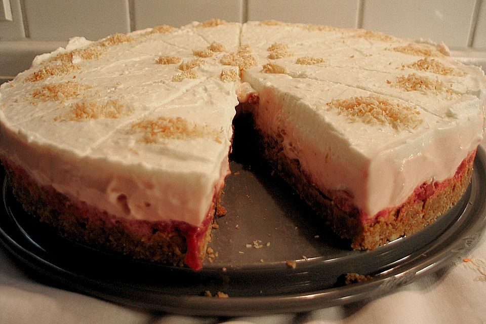 Piña Colada-Kirsch Torte