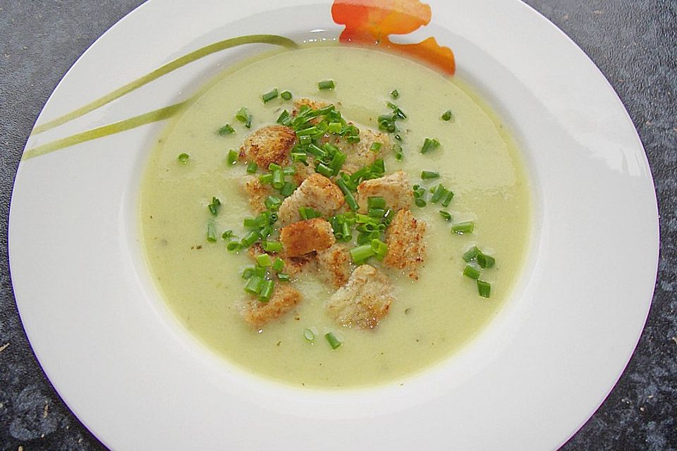 Gurkensuppe