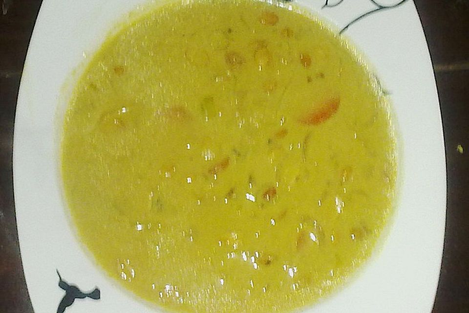 Afrikanische Erdnuss-Lauch-Suppe