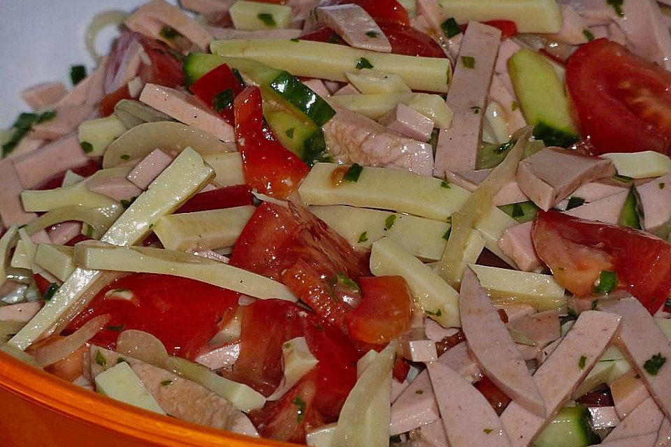 Sommer-Wurstsalat