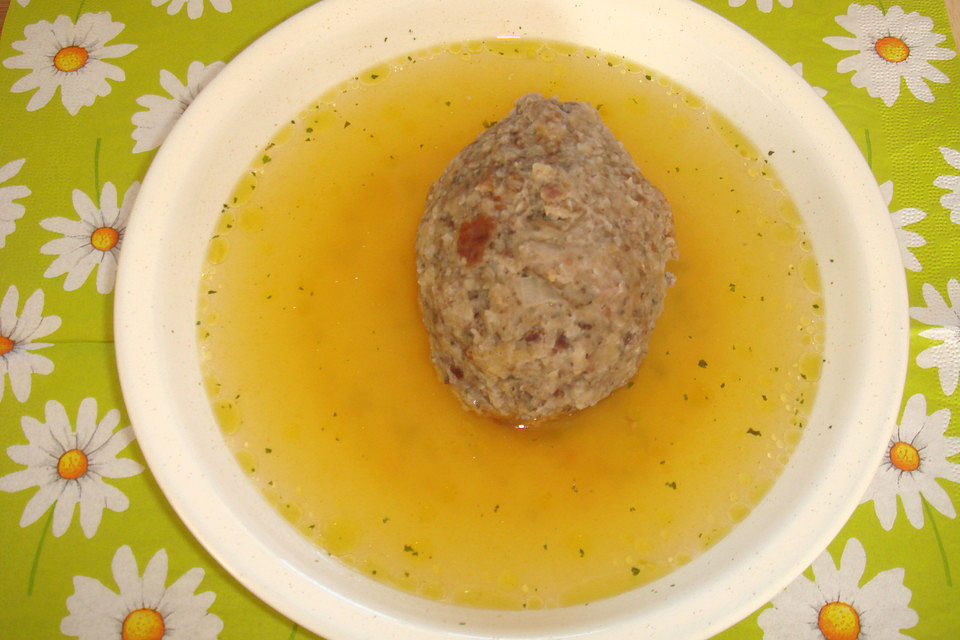 Suppeneinlage - Leberknödel