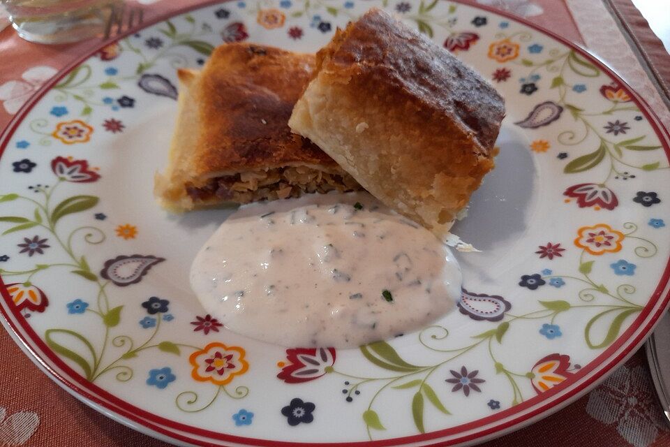 Sauerkrautstrudel