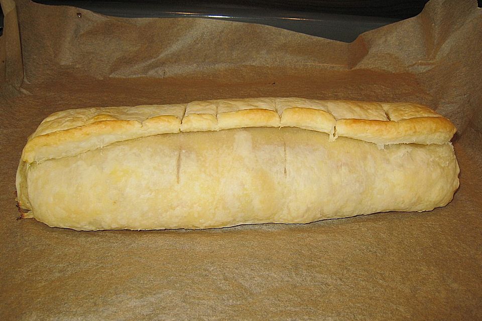 Sauerkrautstrudel