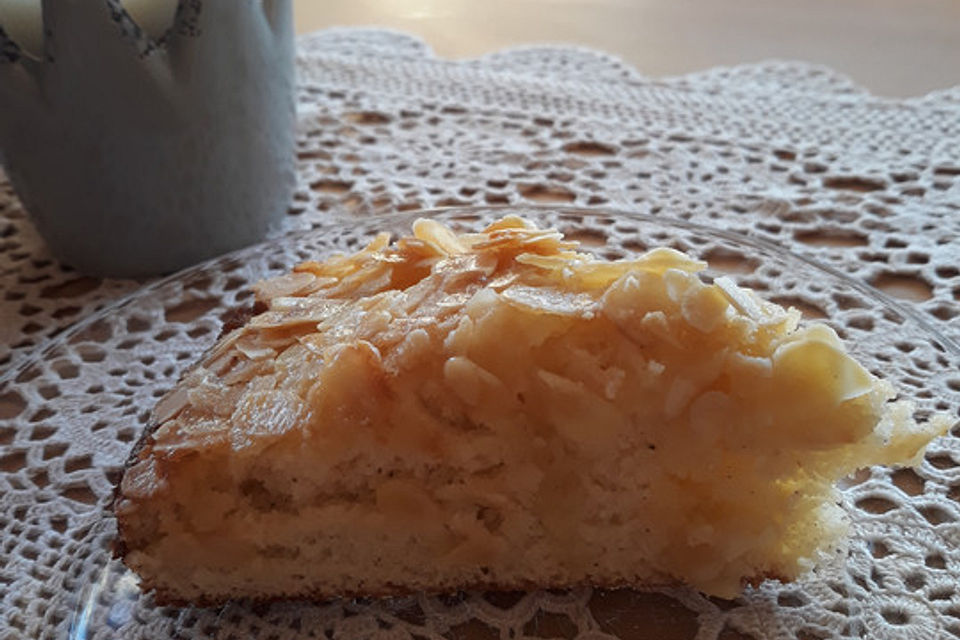 Buttermilch - Zucker - Mandel - Butterkuchen