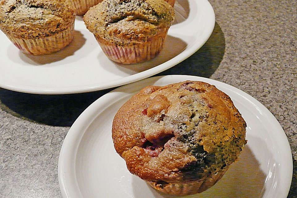 Mohn - Kirsch - Muffins