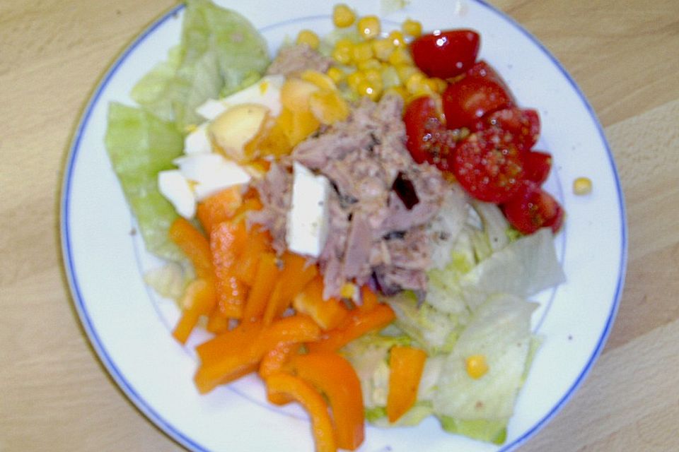 Blitz - Gartensalat mit Schafskäse