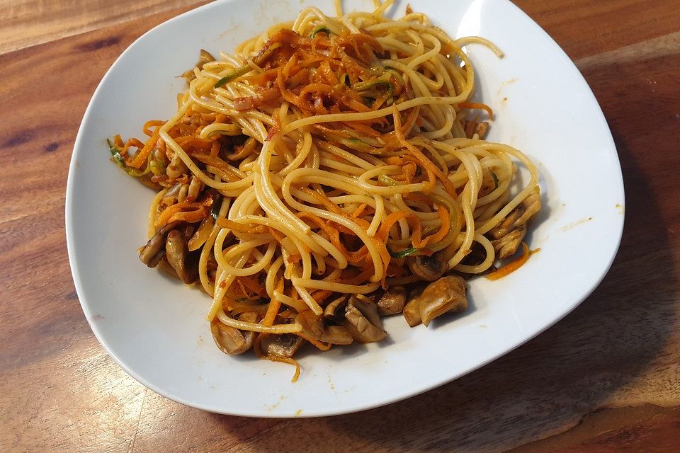 Gemüse-Spaghetti