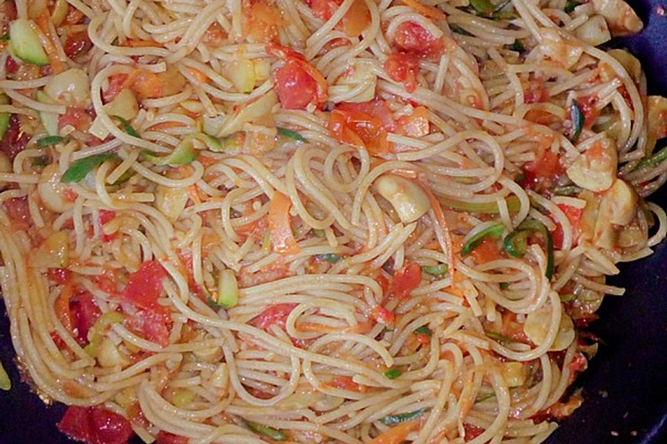 Gemüse-Spaghetti