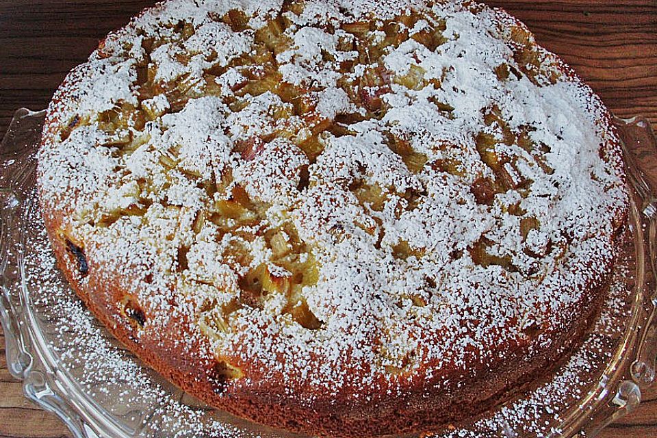 Rhabarberkuchen mit Eierlikör