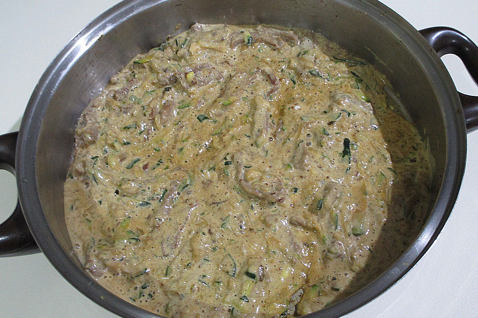 Kalbfleisch - Zucchini - Ragout