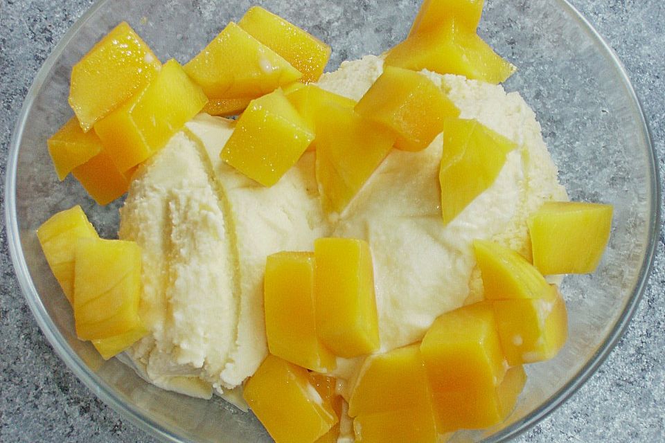 Kokos - Mango - Eis