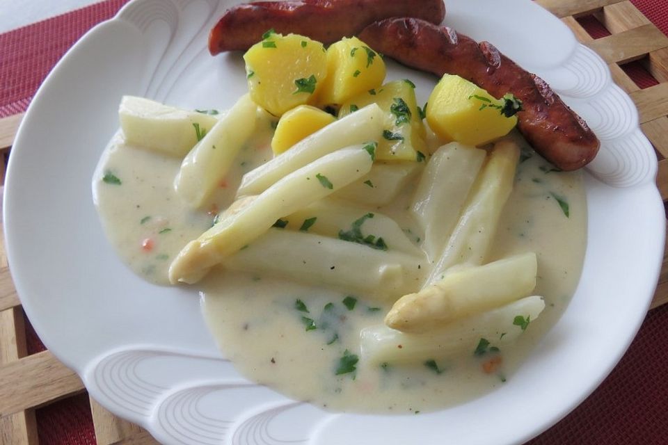 Spargel mit kalorienarmer Sauce