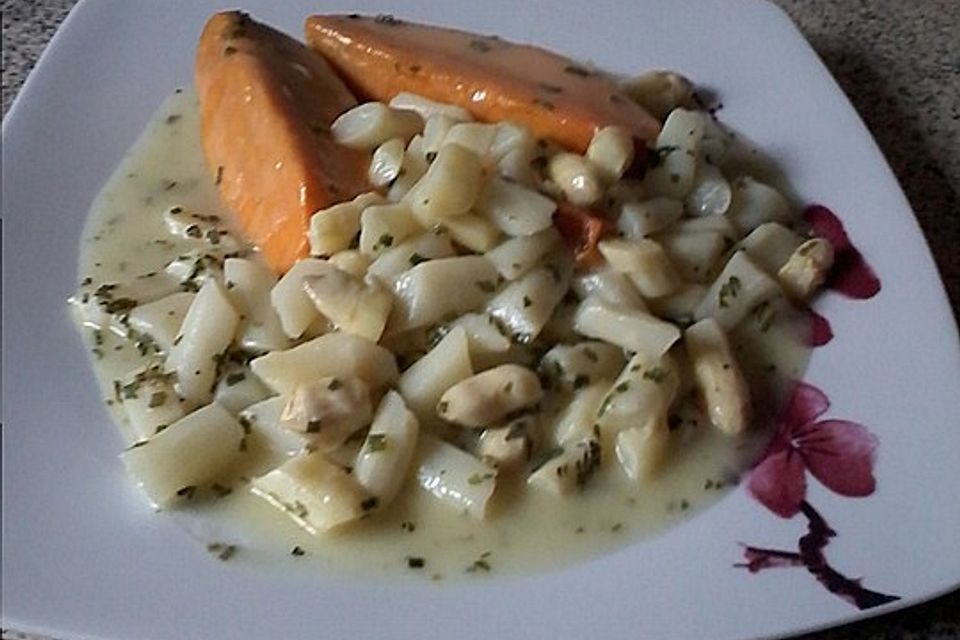 Spargel mit kalorienarmer Sauce