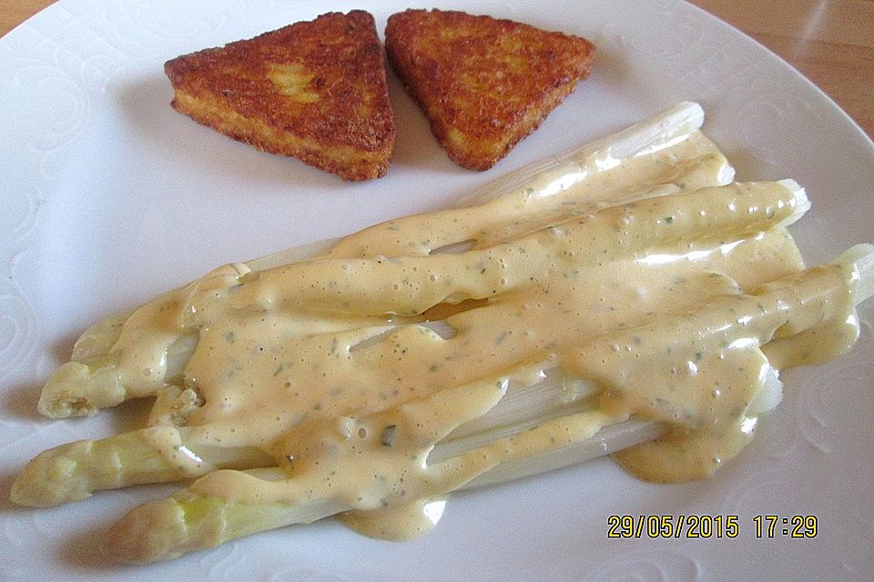 Spargel mit kalorienarmer Sauce