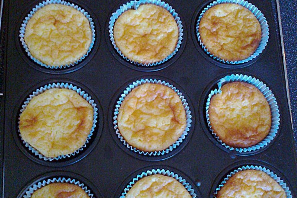 American Cheesecake Muffins