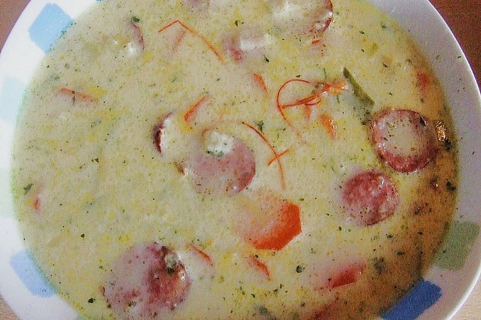 Cabanossi-Käse-Suppe