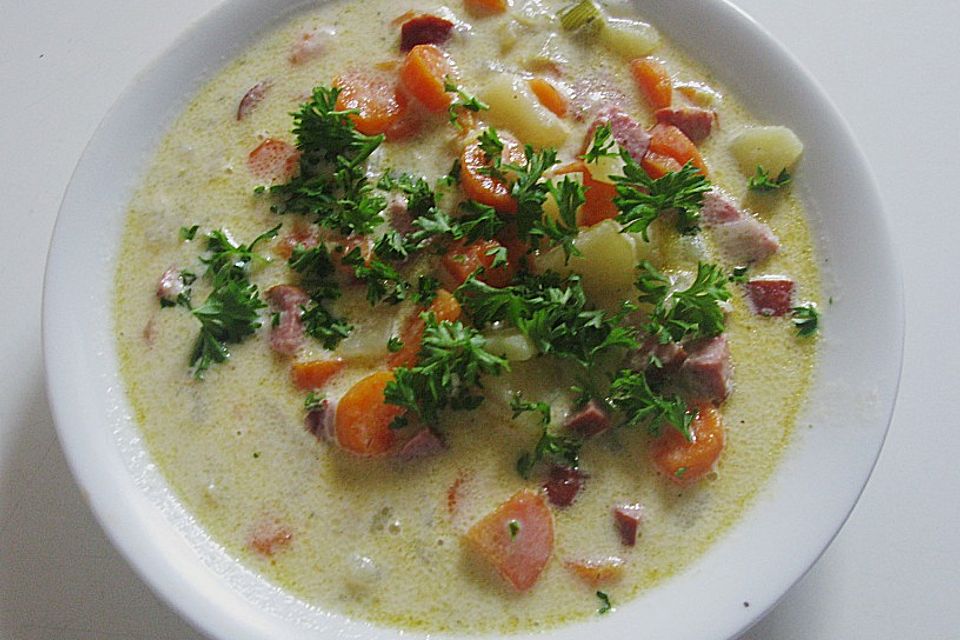 Cabanossi-Käse-Suppe