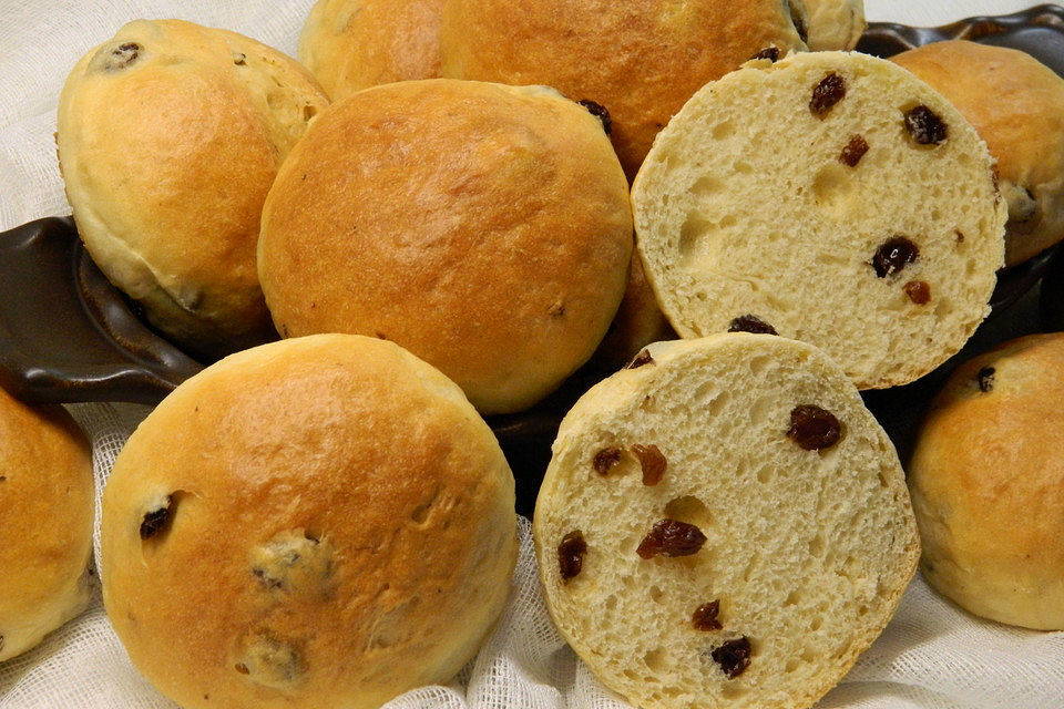 Rosinenbrötchen