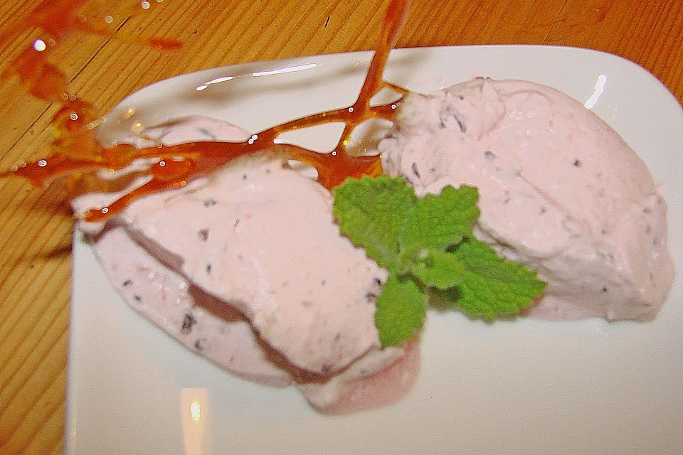 Blaubeer - Limetten - Eis