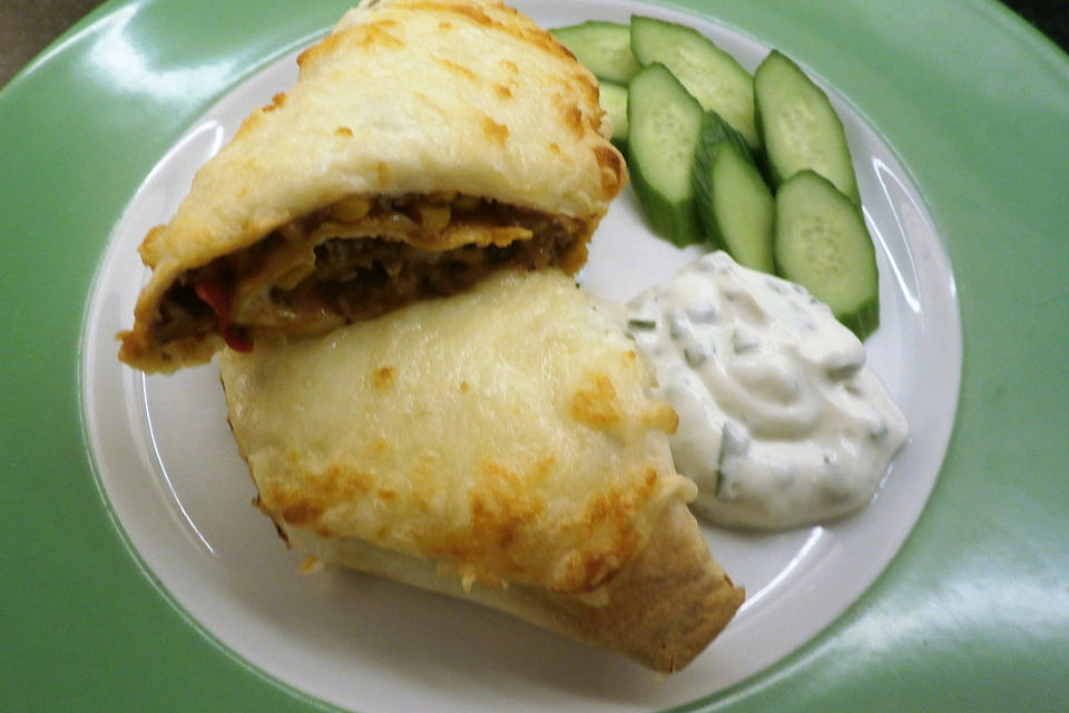 Überbackene Enchiladas mit Tzatziki