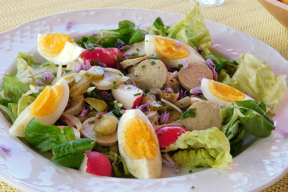 Münchner Weißwurstsalat