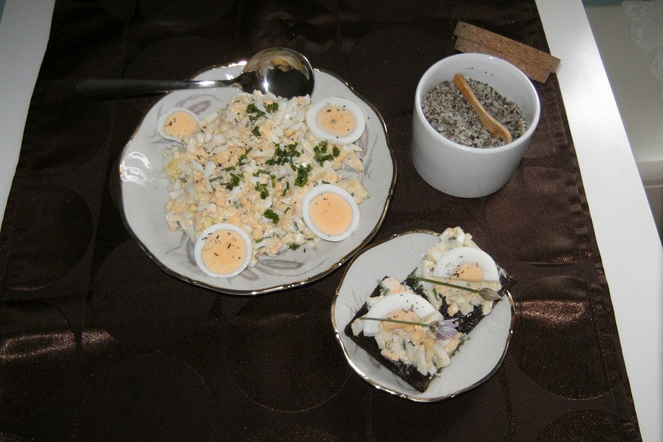 Eiersalat mit Schnittlauch