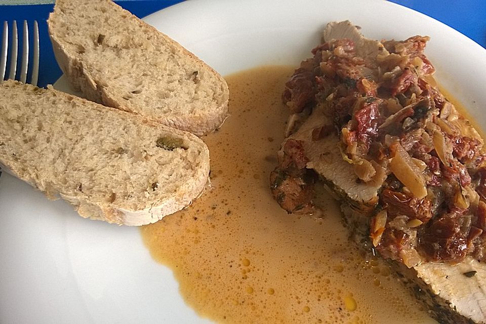 Putenbrust mit getrockneten Tomaten